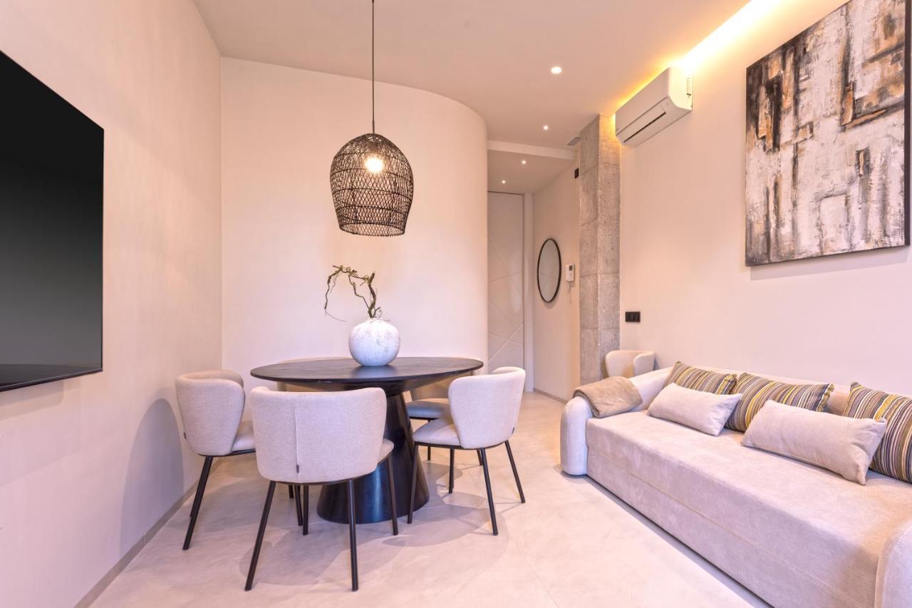 Magnificent Renovated 2Bd 2Bth Duplex With Backyard - City Centre Málaga Exterior foto
