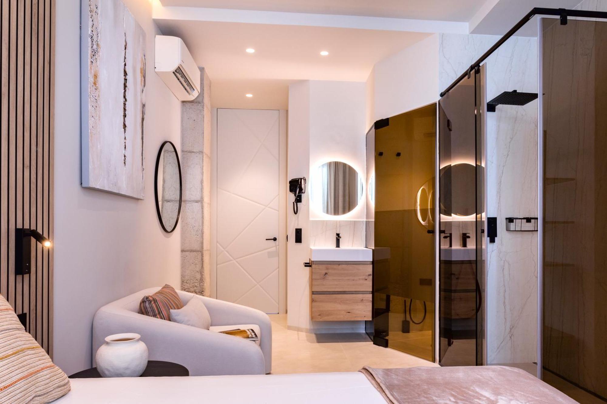 Magnificent Renovated 2Bd 2Bth Duplex With Backyard - City Centre Málaga Exterior foto